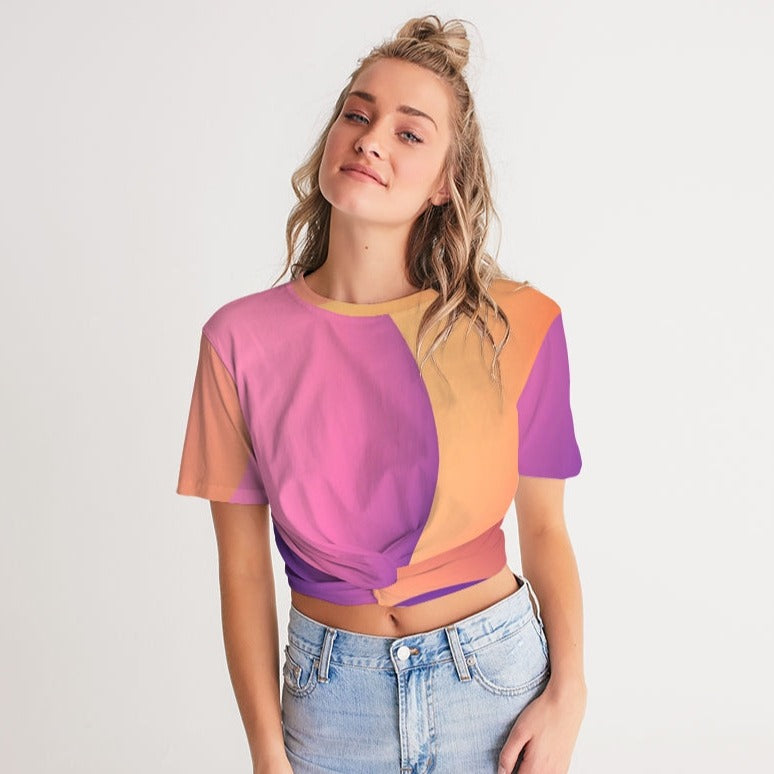 Sherbet Women's Twist-Front Cropped Tee